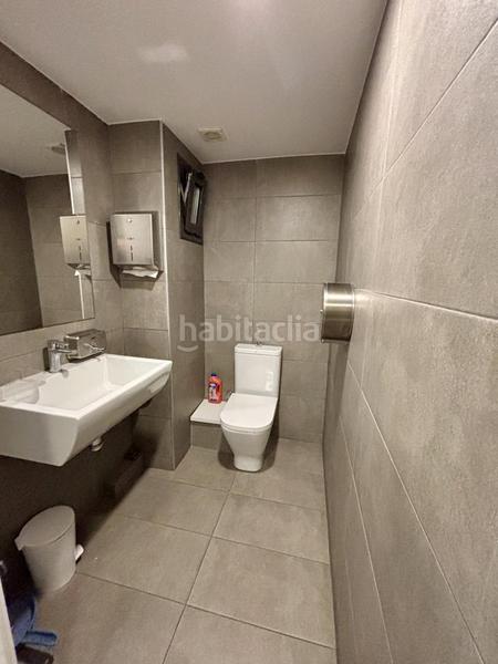 Foto 59f3a19c-4815-4b5e-82d5-6d39896faa6d. Alquiler local comercial clínica montada para consulta médica en Tarragona
