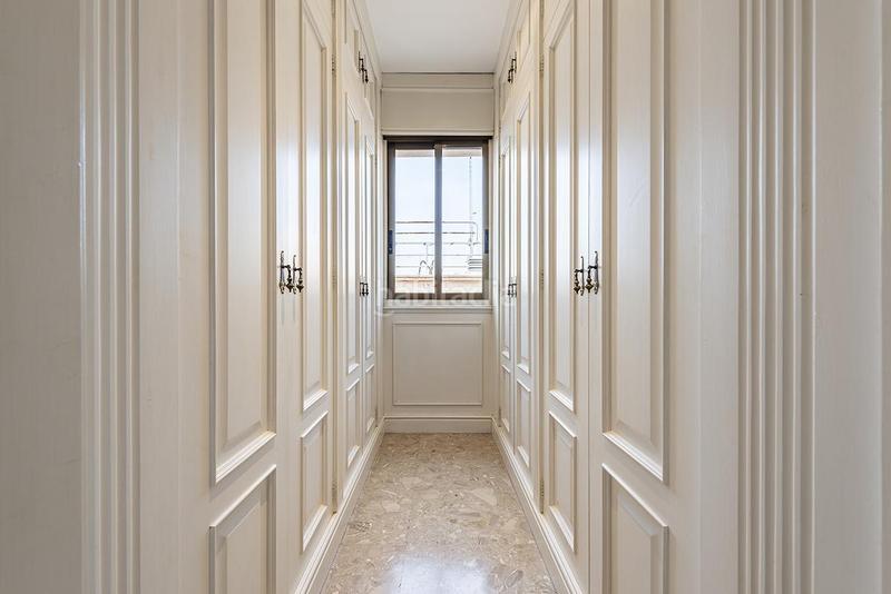 Foto 860ceaaa-a4c6-4acf-a714-74d21fd4d47a. Piso gran piso de 4 dormitorios con 2 baños de 150 m2 ciudad. en Tarragona