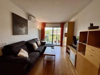 Pis  Dels països catalans. Piso de 2 dormitorios amplio con terraza, parking, trastero y pi