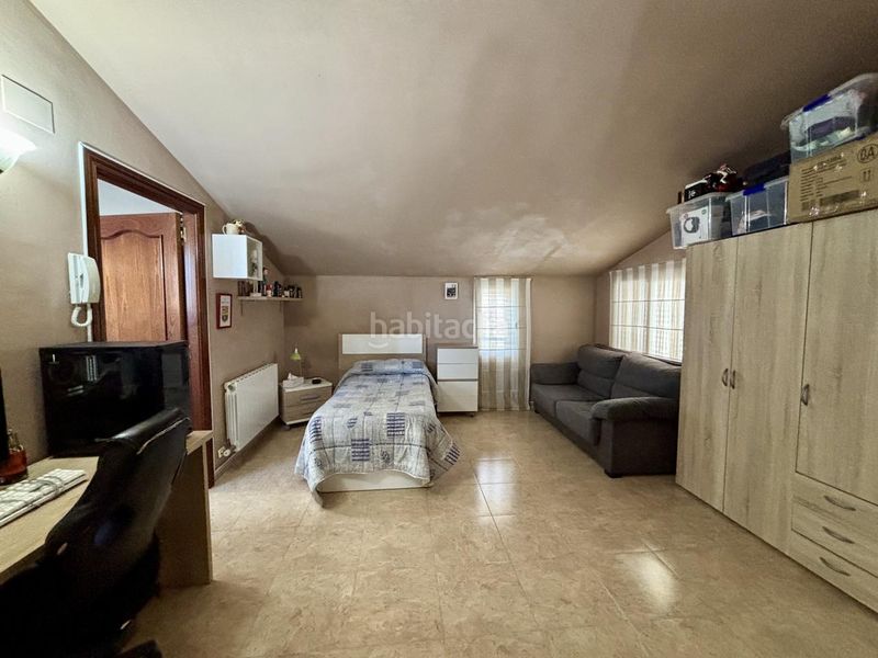 Foto 1632ddfb-90ec-4d38-80f4-715e09b1d379. Casa adossada amb calefacció a Valls