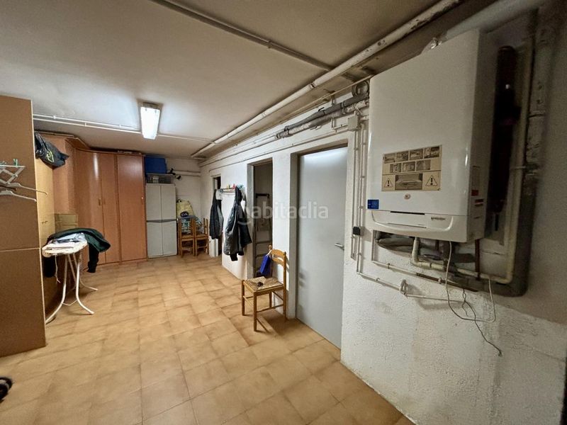 Foto 45402de9-995c-4582-b84b-6f554e8f73bc. Casa adossada amb calefacció a Valls