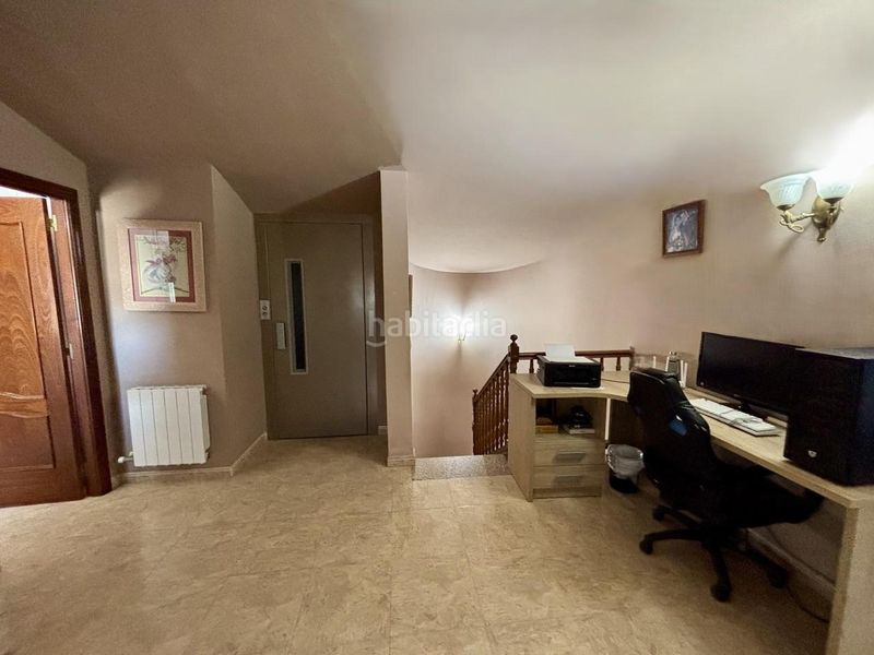 Foto cf7ca8da-02e6-4a54-9115-4abee9ea5abf. Casa adossada amb calefacció a Valls