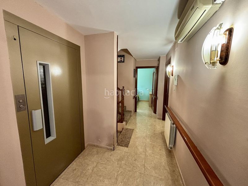 Foto d3bc4bb2-f151-4c96-a9ea-2b8d839a08b3. Casa adossada amb calefacció a Valls