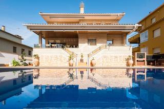 Maison à Banyoles. Fantàstic xalet en venda  aprop de l'estany