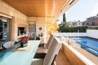 Casa a Banyoles. Fantàstic xalet en venda  aprop de l'estany