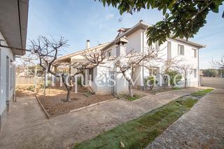 Casa in Porqueres. Casa en venda a porqueres