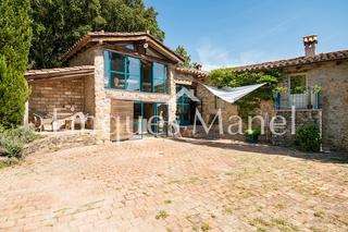Casale in Mieres. Casa rustica en venda en baolas