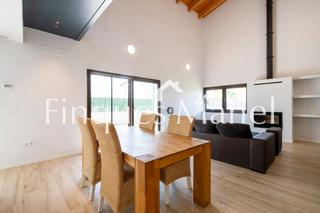 Casa a Vilamacolum. Casa aïllada en venda a vilamacolum, a només 10 minuts de la pla Casa a Vilamacolum. Casa aïllada en venda a vilamacolum, a només 10 minuts de la pla