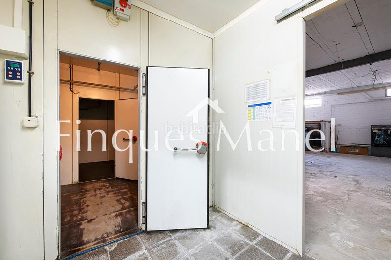 Foto 6186d5a8-6bcf-4b32-840f-6131f56665ae. Edifici a avinguda de girona 11 a Eixample Residencial Escala (L´)