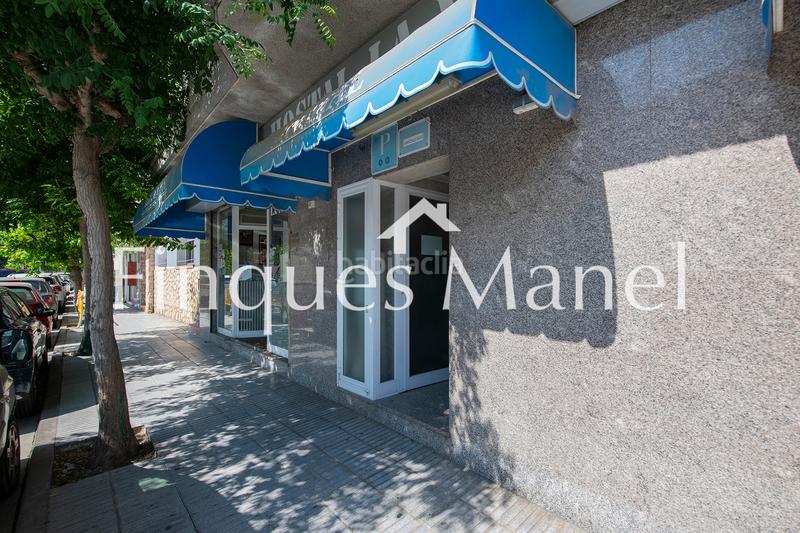 Foto 8cdb8070-d4a8-4d54-ac45-01d4a516314c. Edifici a avinguda de girona 11 a Eixample Residencial Escala (L´)