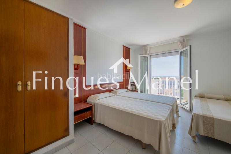 Foto a05077f7-ba82-4c09-b853-55816796513b. Edifici a avinguda de girona 11 a Eixample Residencial Escala (L´)