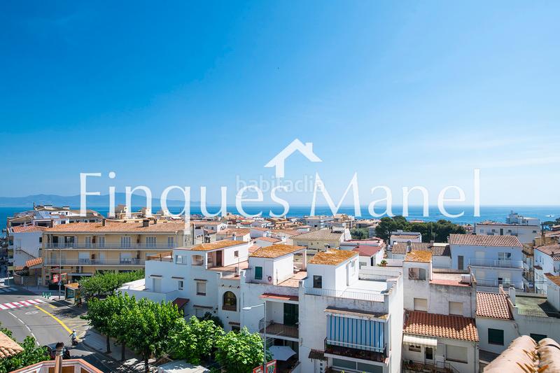 Foto b8d4c4a1-6ee4-423a-8c59-3cc86779c51a. Edifici a avinguda de girona 11 a Eixample Residencial Escala (L´)