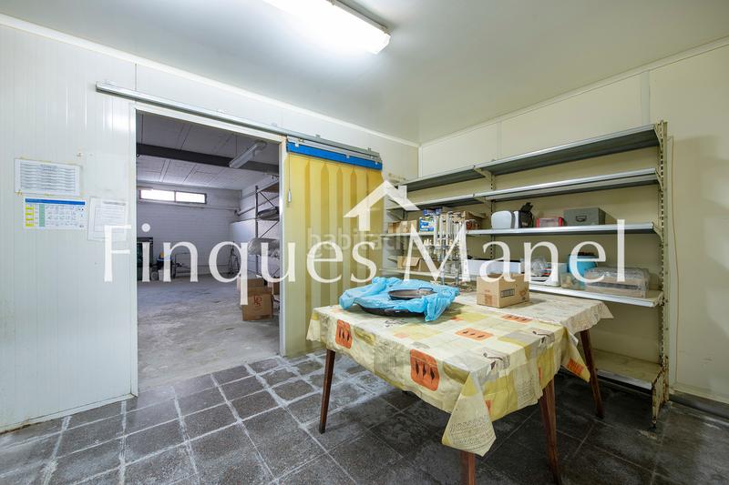 Foto d8e52195-ecf9-4fd5-b41f-aaac01b9da25. Edifici a avinguda de girona 11 a Eixample Residencial Escala (L´)