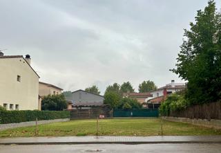 Terreno residencial en Carrer migdia 18. Parcel·la en venda a cornellà del terri