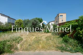 Terreno residencial en Banyoles. Parcel·la en venda a prop del centre de banyoles