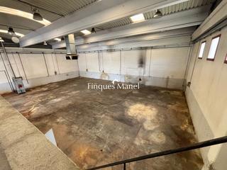 Miete Fabrikhalle in Banyoles. Nau industrial en lloguer a banyoles