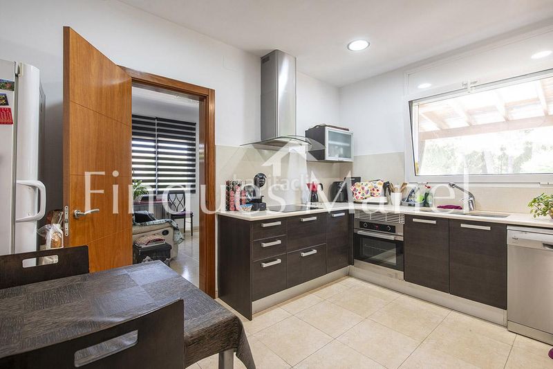 Foto 47d9296b-782e-43cd-992a-5d28e011b02e. Casa amb piscina a Fontcoberta