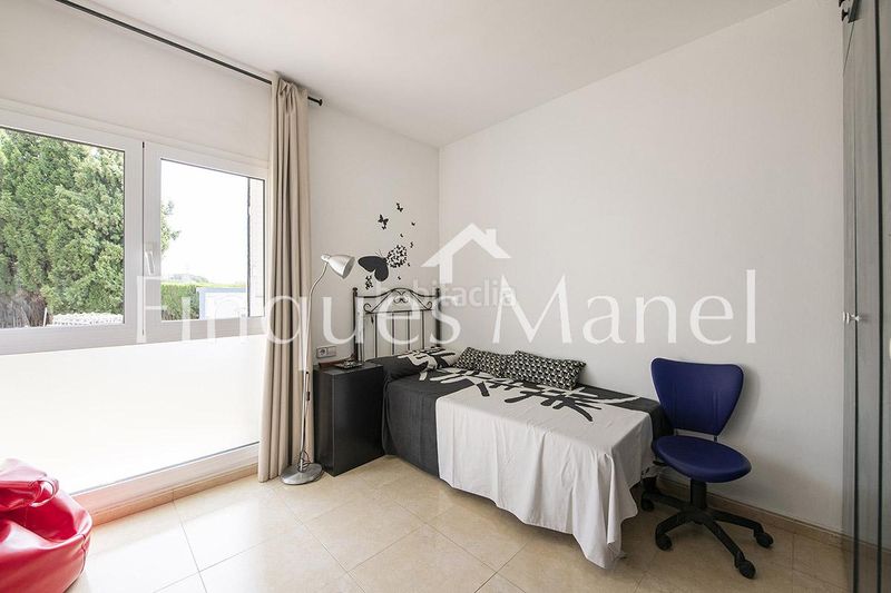 Foto e3c0c41a-e58a-487f-abdb-21dac7a2ec4f. Casa amb piscina a Fontcoberta