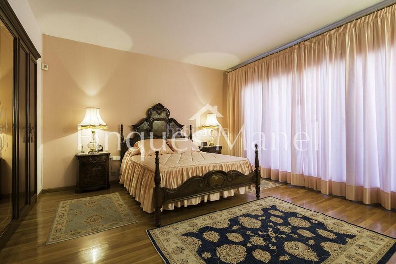Foto 4d3be97c-e6be-4625-9883-5f5843d7e595. Casa amb piscina a Banyoles