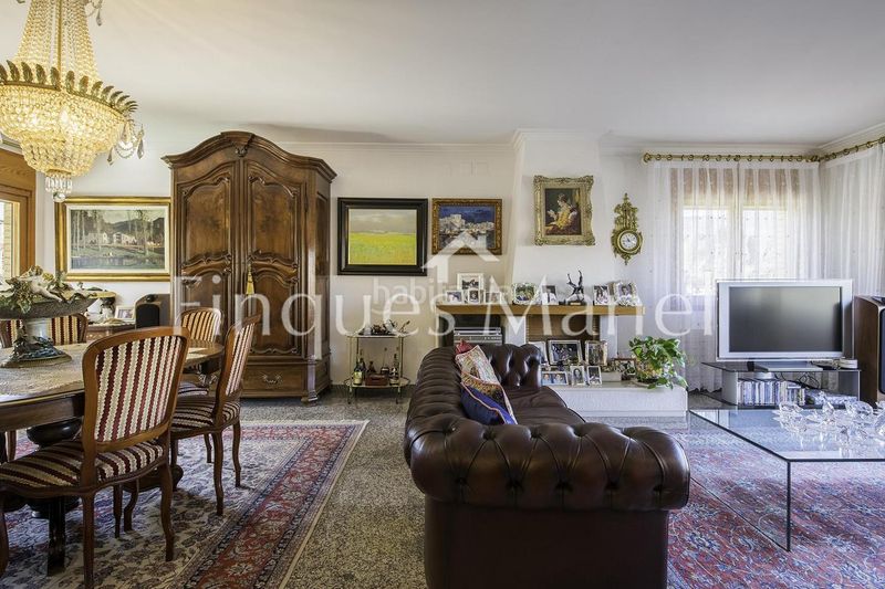 Foto 588db3b2-a2e3-4565-9da6-90d331f9a8f0. Casa amb piscina a Banyoles
