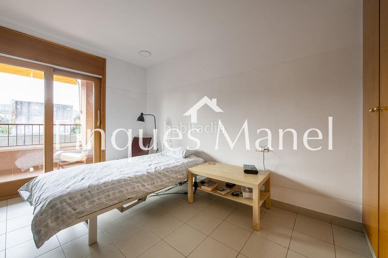 Foto 50ddcdd8-e325-4fd7-aa8d-f20b65e6cbb2. Pis amb aparcament a Banyoles