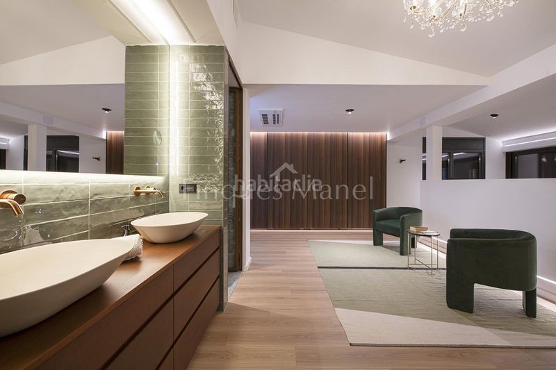 Foto c038e498-e597-45f4-8549-8911128ea45a. Casa a Banyoles