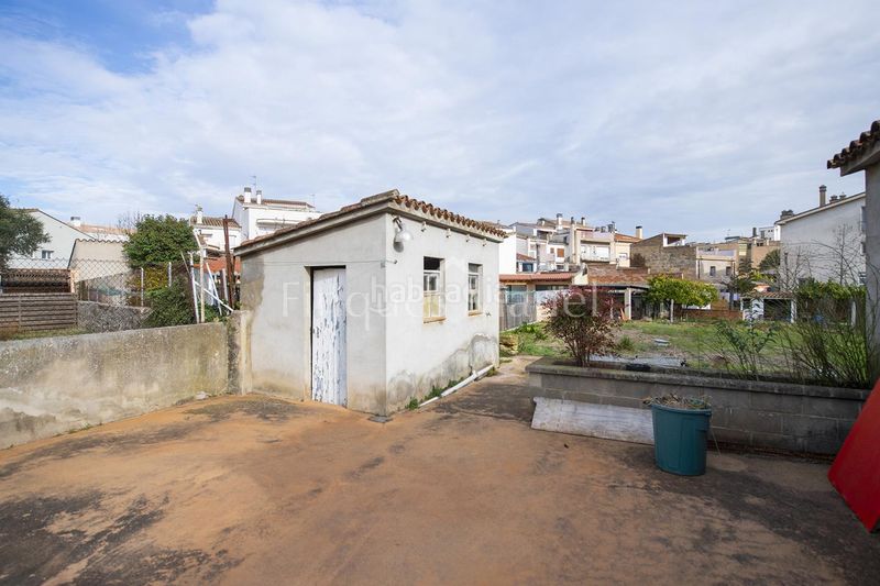 Foto 08ed65e0-d265-4c43-a01b-dbd808d31015. Casa amb calefacció aparcament a Banyoles