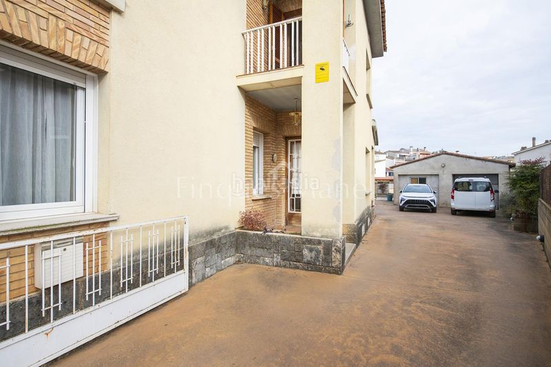 Foto a1fa6e45-50ee-4caa-9e09-2ad08ef5feb8. Casa amb calefacció aparcament a Banyoles
