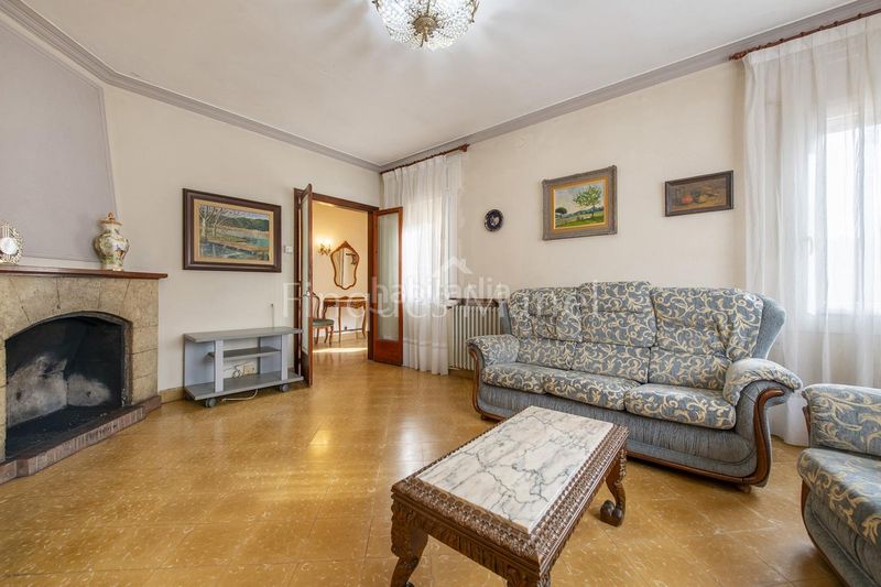 Foto d1f31df8-0735-47b2-a9aa-df4d26f6b183. Casa amb calefacció aparcament a Banyoles
