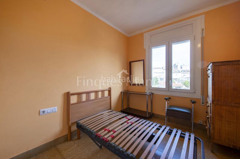 Foto f2fde65c-0f05-406b-8df0-7861e2df4a38. Casa amb calefacció aparcament a Banyoles