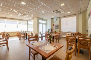 Traspaso Local Comercial en Banyoles. Restaurant en traspàs a banyoles