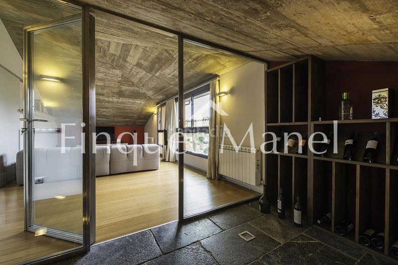 Foto 02bc4b7f-99a8-4169-864e-3982731db1bf. Pis amb aparcament a Olot