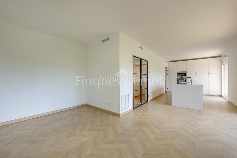 Foto 4e119eb9-6d6a-4a23-b00a-3e70bf02a1b3. Casa a Banyoles