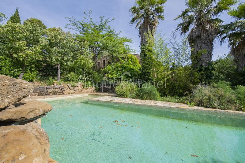 Foto 179be9f5-7b19-47d2-a3ab-a8c691347bb5. Masia amb calefacció piscina a Cistella