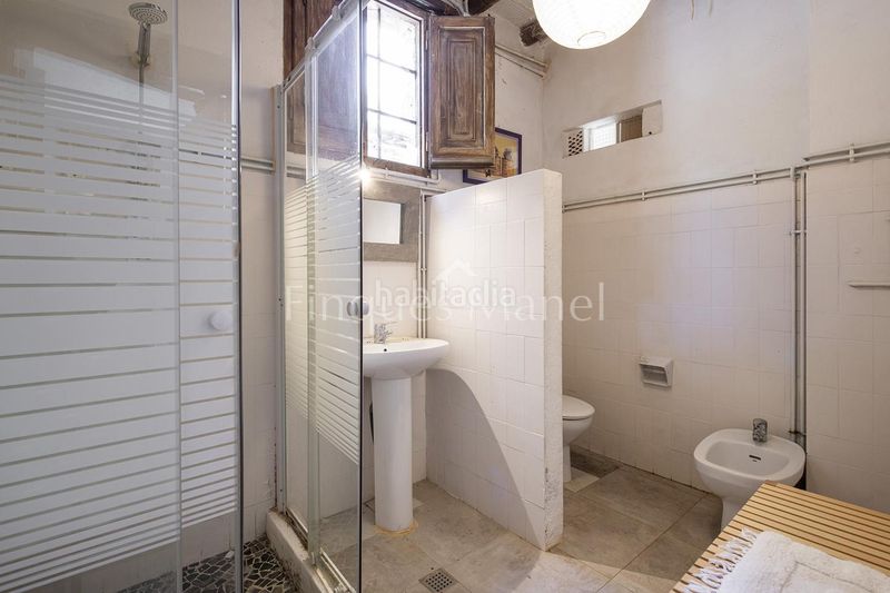 Foto cb6a6cef-45a7-4e2a-b73c-3d699d0eb4c4. Masia amb calefacció piscina a Cistella