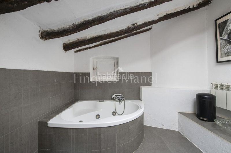 Foto fb0c3c0a-fe02-4f9b-983b-367d17ee4e3a. Masia amb calefacció piscina a Cistella