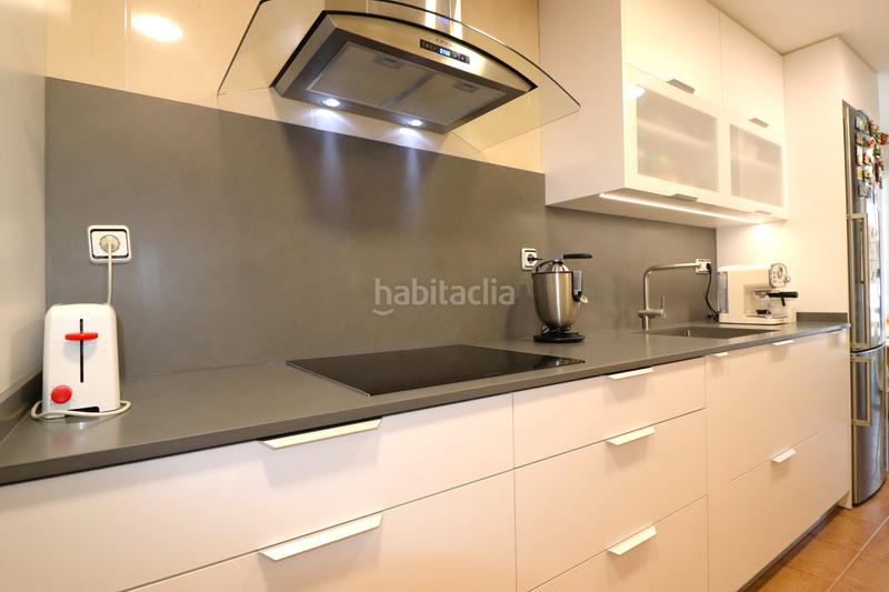 Foto 1358a9c4-e2d6-4f23-9e92-45d1ce4ed1ab. Etagenwohnung mit heizung parking pool in Maçana Salt