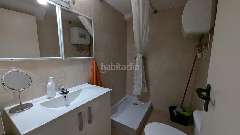 Foto 9e4d44a7-2f41-4b1d-9d5f-9e5bd50122d1. Alquiler local comercial local ideal para oficina privada o despacho. en Llagostera