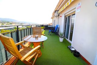 Àtic a Poblenou. Espectacular sobreático con terraza, jacuzzi y parking en pineda