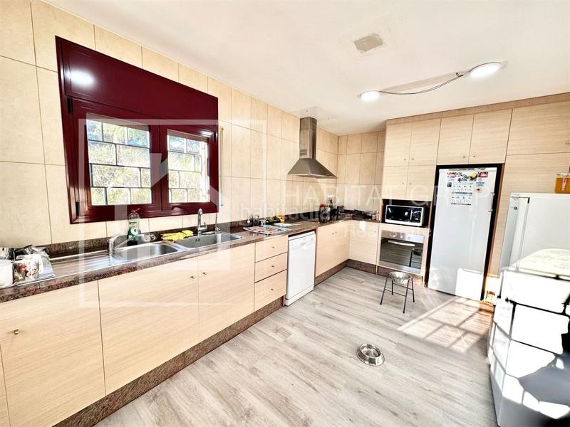 Foto ff4586b9-0628-4dba-b74f-01bd9f4cc9c3. Casa a Llagostera