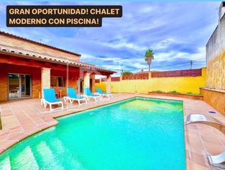 Casa a Llagostera. Oportunidad chalet con piscina en urbanización els escuts de lla