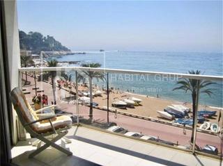 Pis a Centre. Piso en venta en casc antic