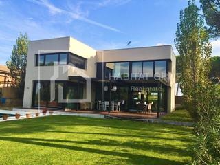Casa a Sant Julià de Ramis. Chalet en venta en sant julià de ramis
