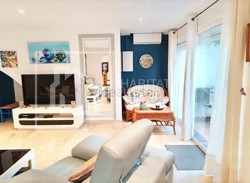 Foto 085dc0d8-ab90-4490-b89e-e6d7b27d7d66. Casa chalet en venta en Port Grec - Port Moxó Empuriabrava