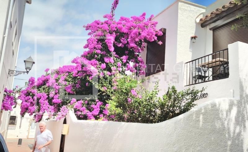 Foto df4ccadd-d1aa-40d1-83ee-793af535b7ad. Casa chalet en venta en Port Grec - Port Moxó Empuriabrava