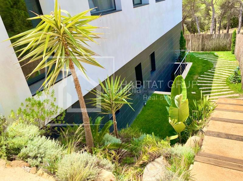 Foto 74880a7c-4339-47d8-aca0-9c3b415e3622. Alquiler casa  en alquiler en castell daro en Platja d´Aro