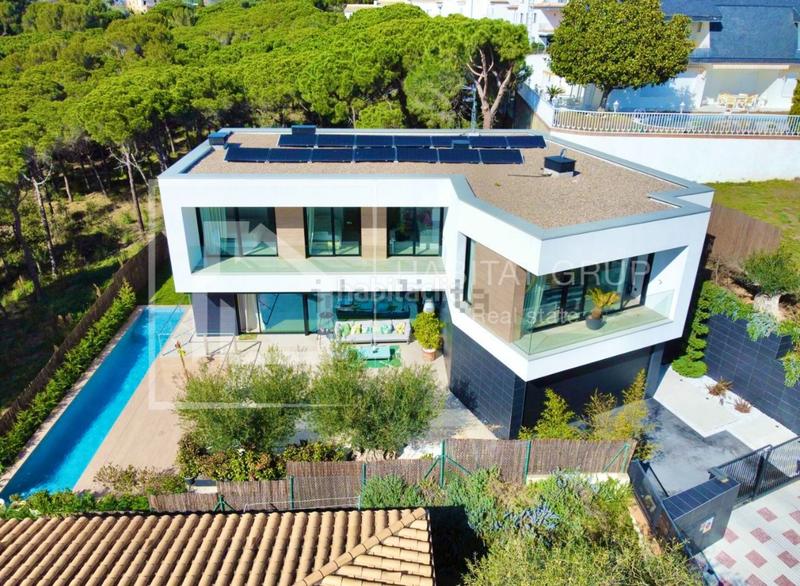 Foto 294779e0-f2b9-4210-a35b-4727912a6e82. Rent house in Fenals Platja d´Aro