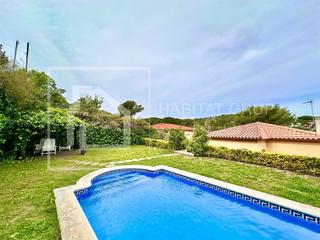 Maison à Torre Valentina-Mas Vilar de La Mutxada-Treumal. Venta de casa en calonge i sant antoni