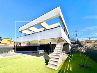 Casa a Caldes de Malavella. Casa en venta en caldes de malavella