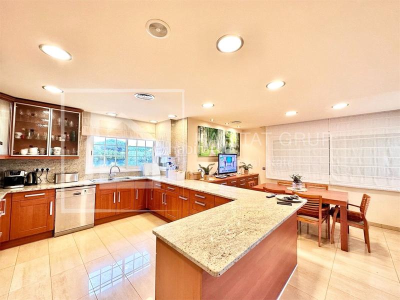 Foto ab403404-1742-4841-adb1-e47dc343b24f. Casa chalet con piscina en Cabanyes-Mas Ambrós-Mas Pallí Calonge
